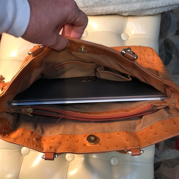 Genuine leather Isabella Adams tote, handbag or laptop bag - Picture 12 of 15